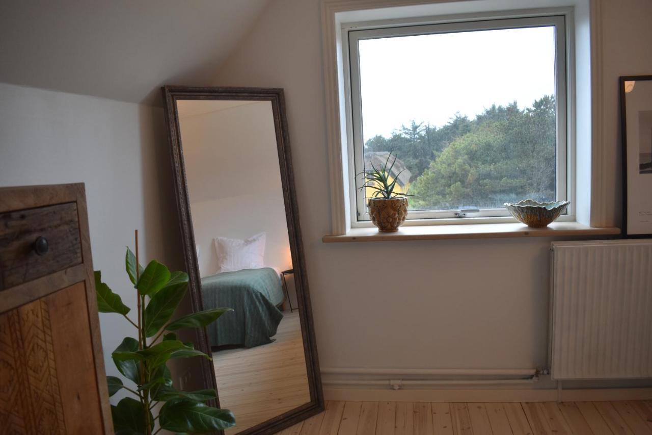 Viking Surf House Apartamento Klitmøller Exterior foto
